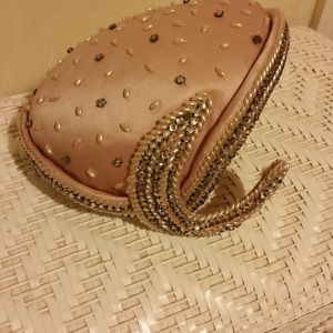 Meet your Posher, Pam